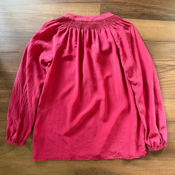 Lilly Pulitzer Elsa Silk Top in Poinsettia Red Sz XS 100% Silk Banded Sleeves - Picture 8 of 8